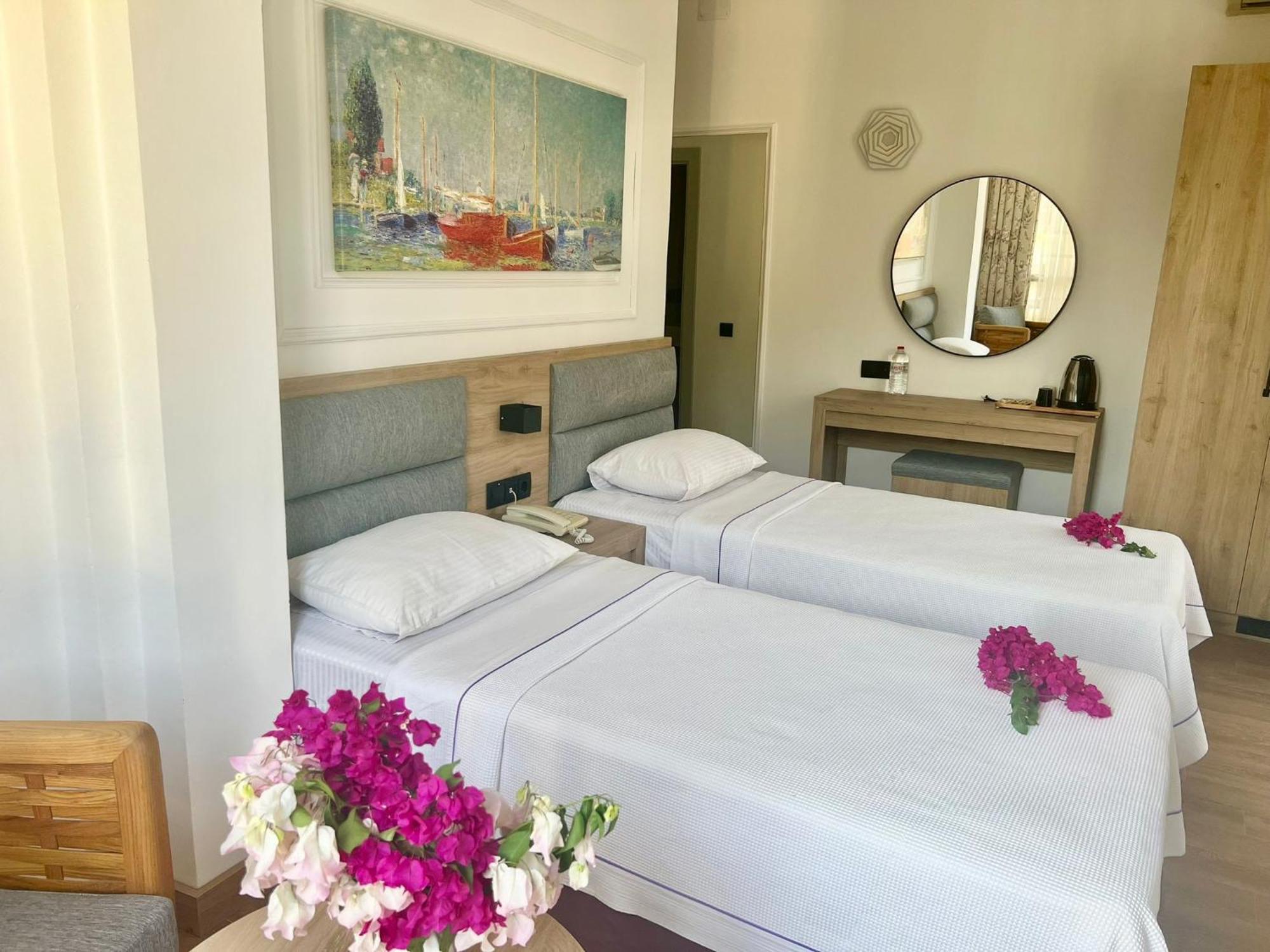 Carikci Hotel Μαρμαρίς Εξωτερικό φωτογραφία